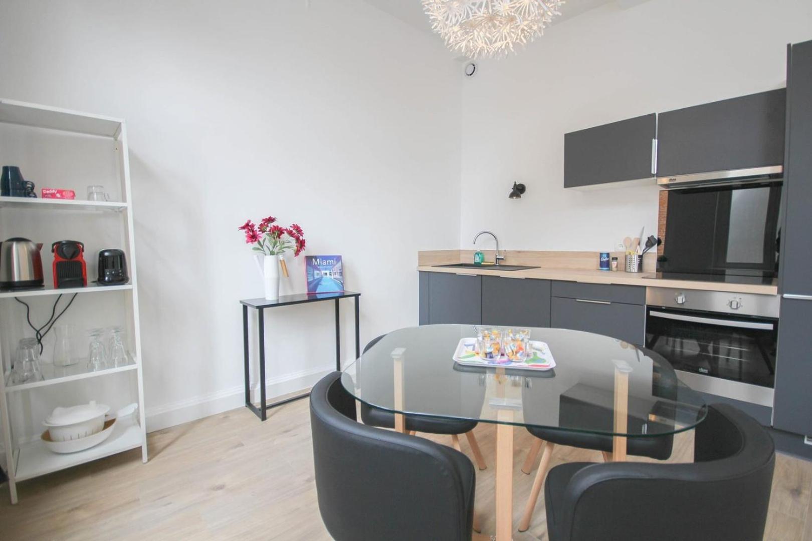 Lille Gares - 50M2 Apartment! Eksteriør bilde