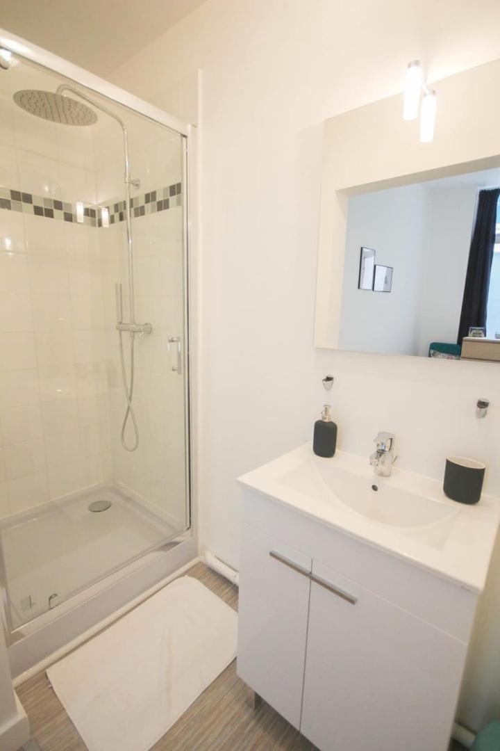 Lille Gares - 50M2 Apartment! Eksteriør bilde